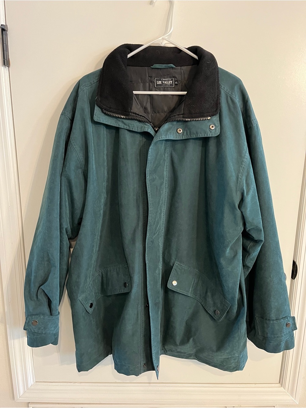 Men’s size XL Lee Valley Ireland full zip jacket